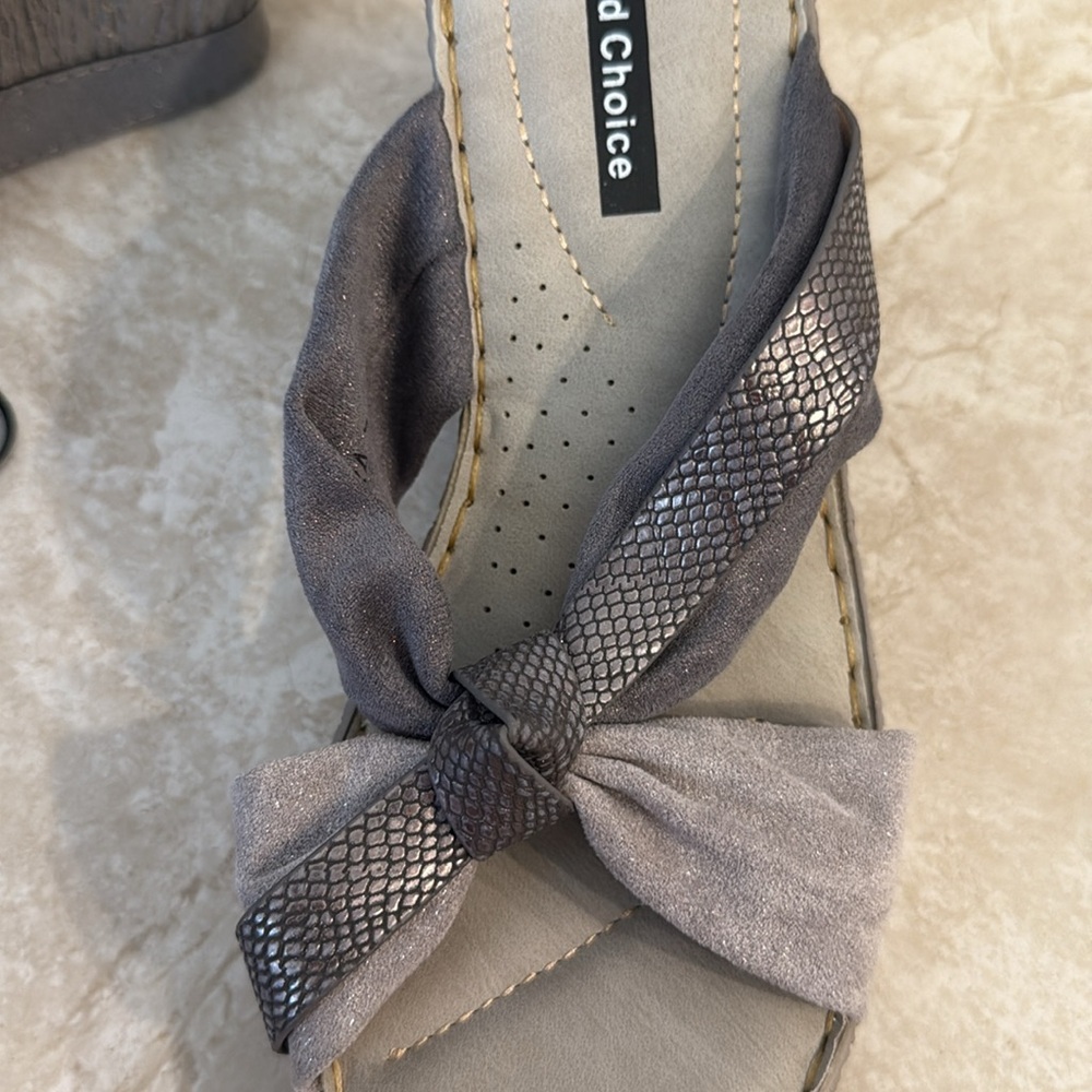 Gray Wedge Sandals - Picture 6 of 6